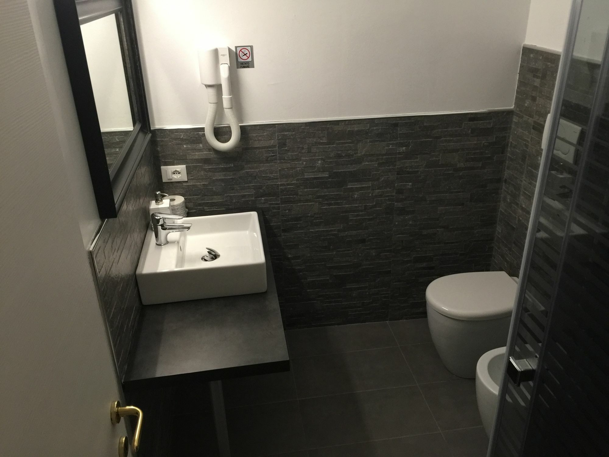 Rigoletto Rental Rooms Werona Zewnętrze zdjęcie